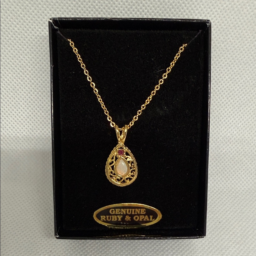 Van Doran Necklace Ruby & Opal Pendant Gold Tone 18 Inches Vintage Original Box